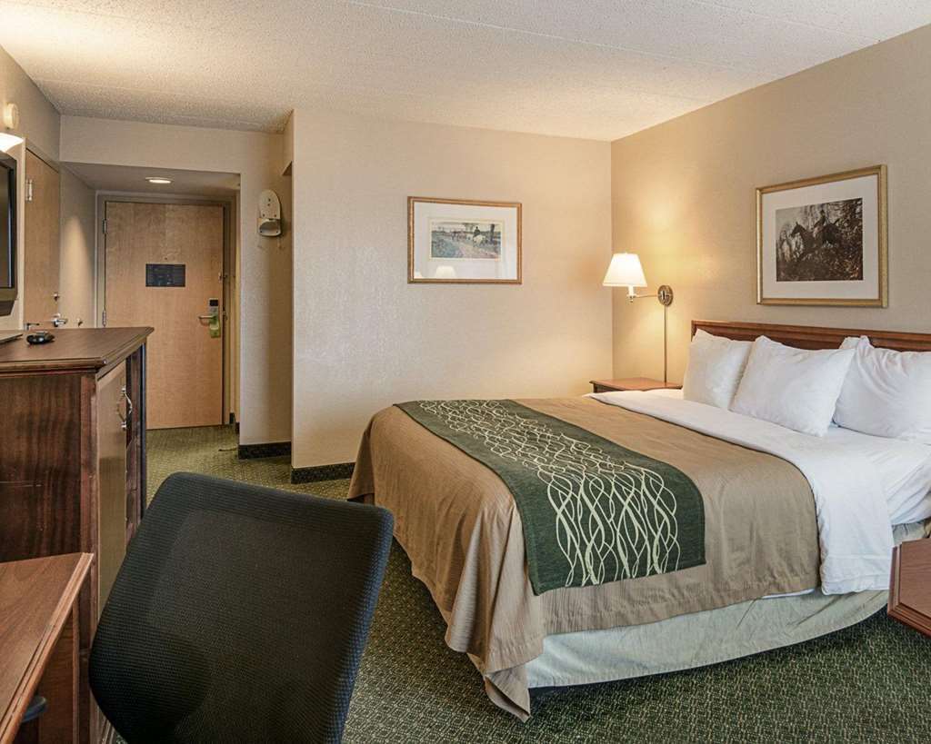 Express - By Ihg Hotel 2*