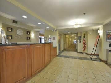 Express - By Ihg Hotel Lorton